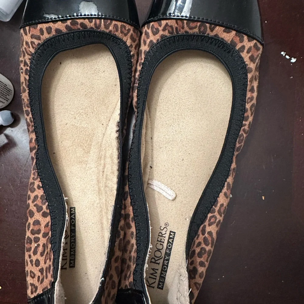 Kim Rogers Black and Brown Animal Print Flats